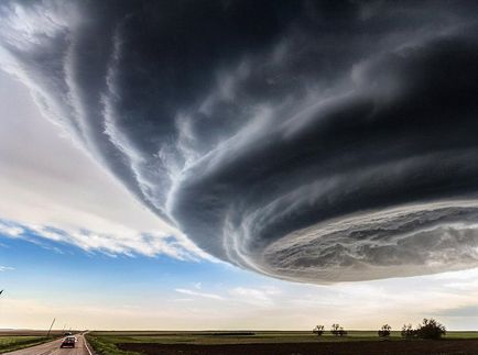 Uimitor - aleea tornado - în Oklahoma (America)