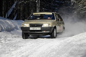 Consolidarea corpului VAZ 2109, tuning, luând în considerare greutatea și dispozitivul general, cum să întăriți și să trageți corpul