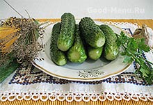 Хрусткі малосольні огірки швидко - рецепт з фото