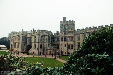 Castle Warwick