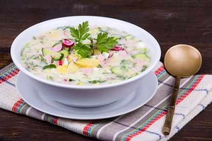 10 orosz ételeket és termékeket, amelyek zavarba külföldiek (edények) 10 orosz ételeket és termékeket, érthetetlen külföldiek