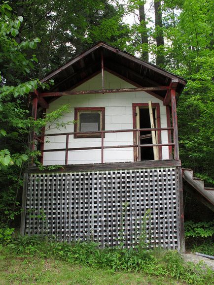 9 Cele mai înfiorătoare cabane abandonate de pe planetă