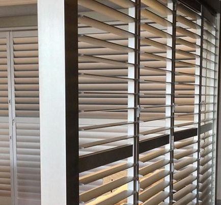 Aluminiu Blinds Avantaje, sfaturi de îngrijire