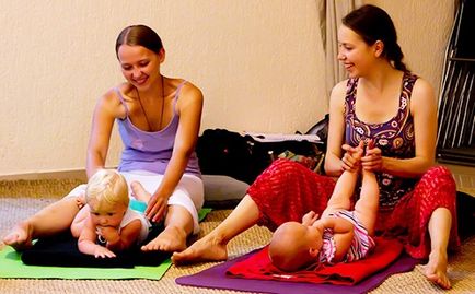 Baby-yoga pentru nou-născuți