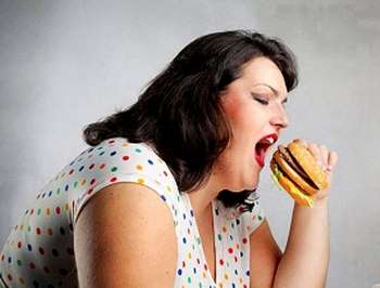 Ce este bulimia, care sunt simptomele ei?