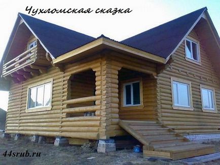 Чухломского казка - дерев'яний будинок 10х11 м з колоди ручної рубки