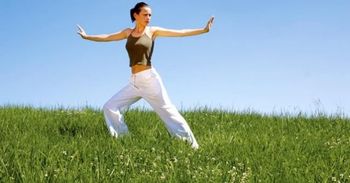 Exercițiile Qigong ajută să fie subțire și sănătos