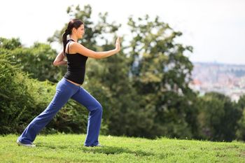 Exercițiile Qigong ajută să fie subțire și sănătos