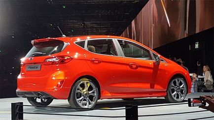 Ford Fiesta 2017-2018 fotók videók ár, a teljes specifikációt vélemények Új Ford Fiesta,