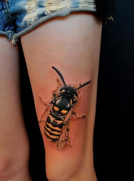 Fotografie și semnificația tattoo bumblebee