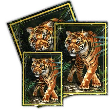 Гіф анімація дикий кіт в розфарбуванні тигра підкрадається до видобутку