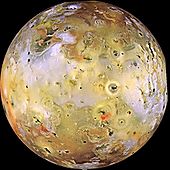 Io (satelitul lui Jupiter) este