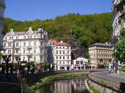 Hogyan lehet eljutni Karlovy Vary