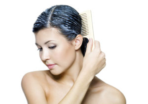 Cum să scapi de cauzele de păr fragile și cum să le împiedici