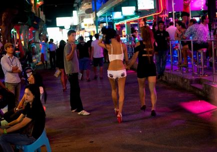 Cum sa eviti sa te familiarizezi cu o ladyboy in Thailanda - articole - arryvo