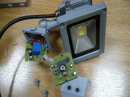 Як підключити світлодіодний прожектор до мережі 220 своїми руками фото