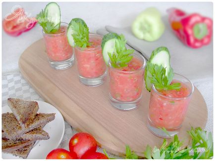 Főzni fehér gazpacho dinnye otthon, főzök