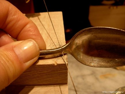 Як зробити кільце з срібної ложки