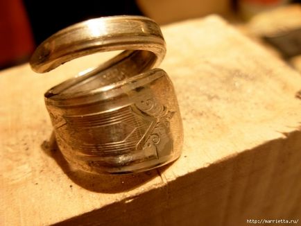 Cum se face un inel dintr-o lingură de argint