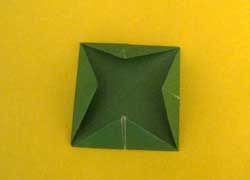 Hogyan készítsünk egy béka kifogyott a papír, amely ugrás áramkört képek és videó