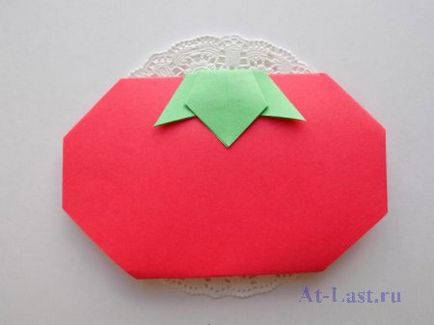 Hogyan készítsünk egy szitakötő szakaszaiban művészeti papír Quilling (szitakötő) Hogyan készítsünk egy szitakötő szakaszában papír Quilling technika