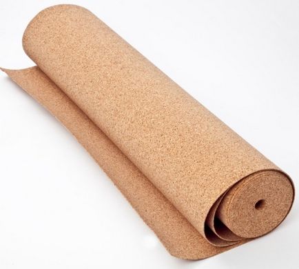Cum se pune covorul pe podea din lemn folosind un substrat, materiale pentru styling