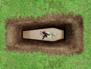 Як тлумачаться забобони, пов'язані з похоронами, похованням і поминками