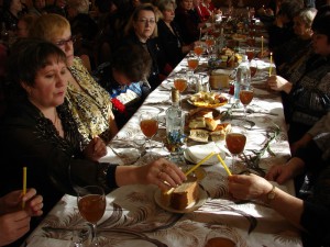 Як тлумачаться забобони, пов'язані з похоронами, похованням і поминками