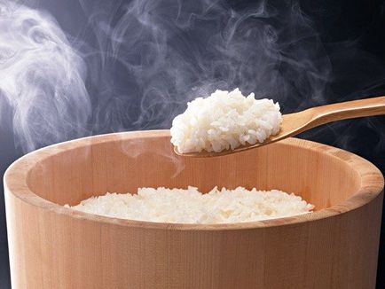 Cum să gătești orez pentru salată de crab