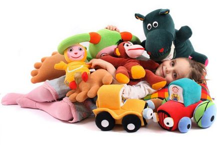 Як вибрати безпечні дитячі іграшки, світ очима мами