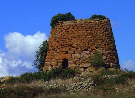 Kőműves, Krugosvet Encyclopedia (egyéb vulkáni gránit) Kőműves, Krugosvet enciklopédia