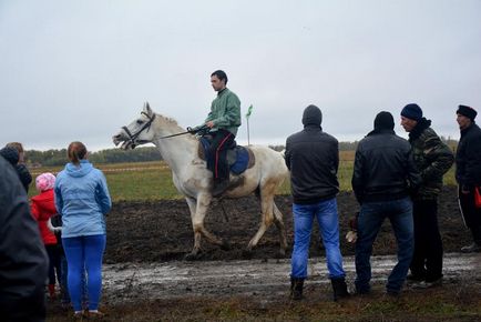 Kozák és egy ló elválaszthatatlanok, mint a hit 