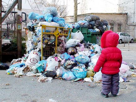 До чого сниться сміття і старий мотлох за основними сонникам