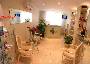 Clinica de Medicină Estetică ems, Green Street, 18