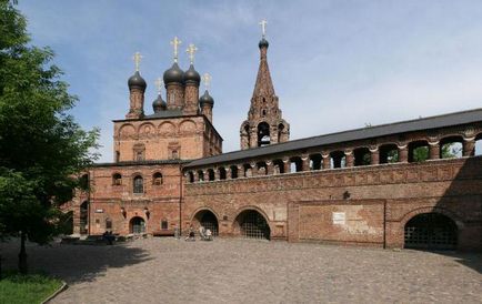 Krutitskoye podvorye în Moscova descriere, istorie, timp de lucru, locație și fapte interesante