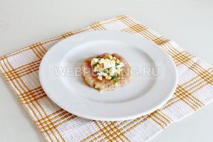 Chicken zrazy, cum să pregătești zrazy suculent de la un piept de pui, cum să gătești pe