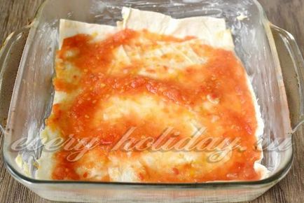 Lasagna din pâine pita cu carne tocată, rețetă cu fotografie acasă