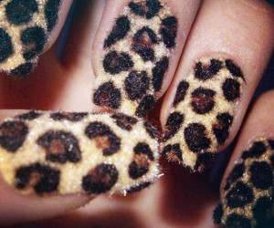 Leopard Manicure - tehnica de performanță