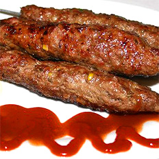 Ljulya-kebab din carne de vită - gătit rețete gătit în cuptor, pe gratar, în aerogril