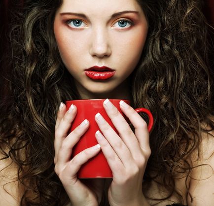 Pot să beau cafea în timpul menstruației?