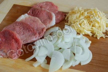 М'ясо по-французьки зі свинини або яловичини - смачний і швидкий рецепт