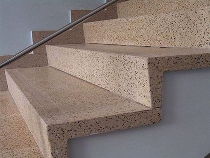 Confecționarea scărilor din beton cu laminat, fotografie din piatră, video