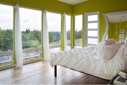Decorarea ferestrelor în dormitor - un element al interiorului