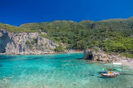 Paleokastritsa pe Corfu