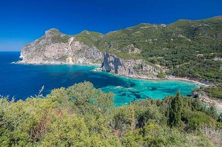 Paleokastritsa pe Corfu