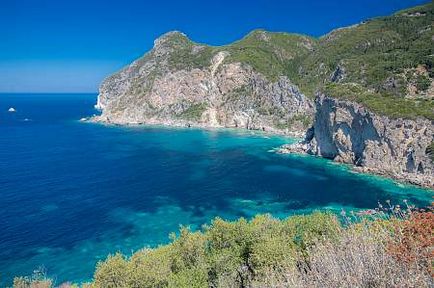 Paleokastritsa pe Corfu