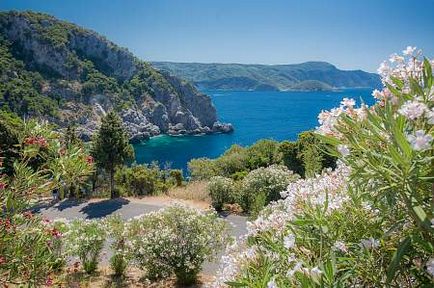 Paleokastritsa pe Corfu