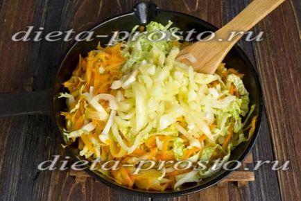 Перець фарширований капустою і морквою, рецепт