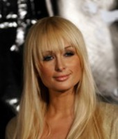 Paris Hilton - nu mai este un grup de știri de frumusețe blondă