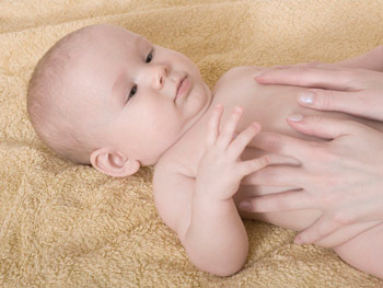 De ce nou-născuții au gaze puternice, un nou-născut